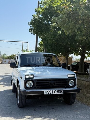 LADA (VAZ) Niva 2014, 150,000 km - 1.7 l - Şabran