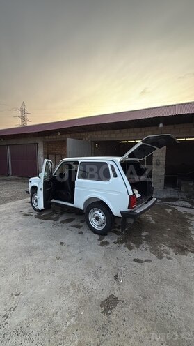 LADA (VAZ) Niva 2014, 150,000 km - 1.7 l - Şabran