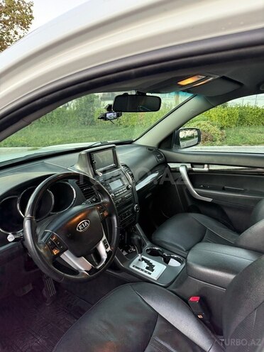 Kia Sorento 2011, 207,000 km - 2.0 l - Bakı