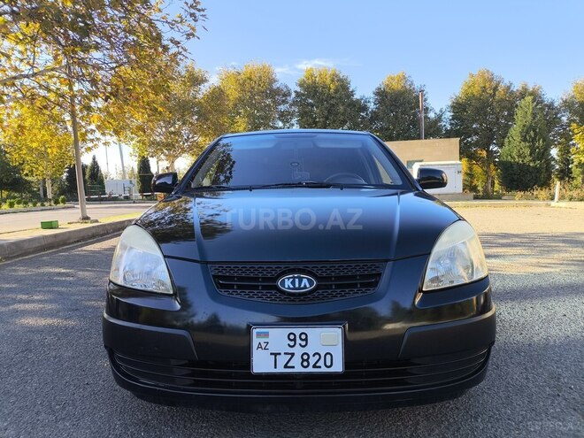 Kia Rio 2009, 236,000 km - 1.4 l - Gəncə