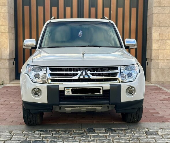 Mitsubishi Pajero 2009, 186,987 km - 3.0 l - Bakı