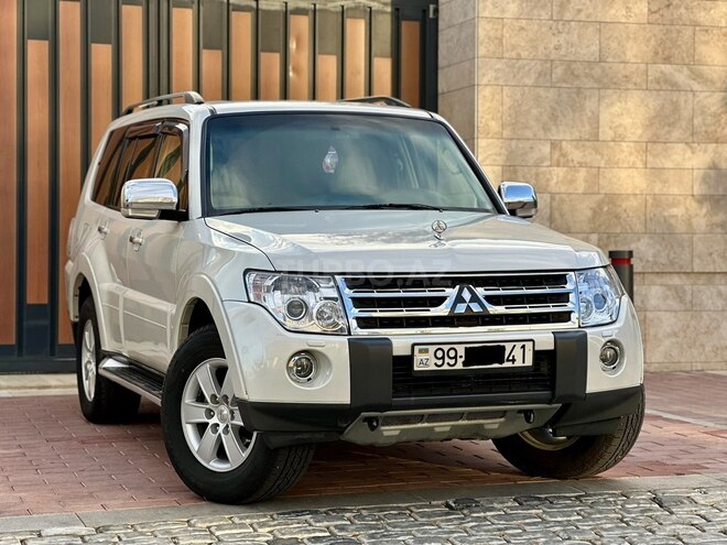Mitsubishi Pajero 2009, 186,987 km - 3.0 l - Bakı