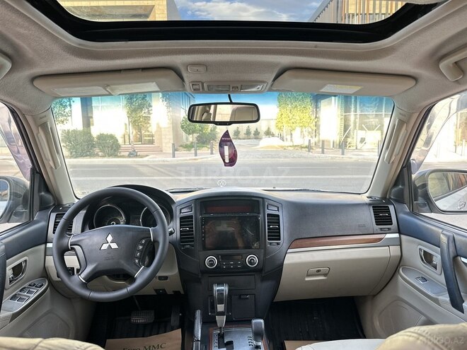 Mitsubishi Pajero 2009, 186,987 km - 3.0 l - Bakı