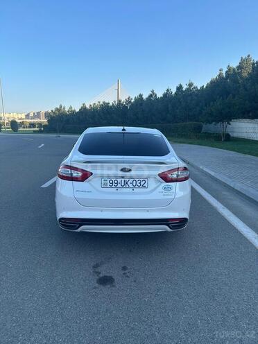 Ford Fusion (North America) 2015, 200,000 km - 2.0 l - Bakı