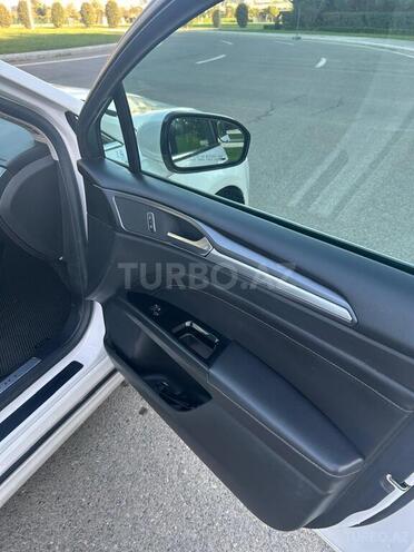 Ford Fusion (North America) 2015, 200,000 km - 2.0 l - Bakı
