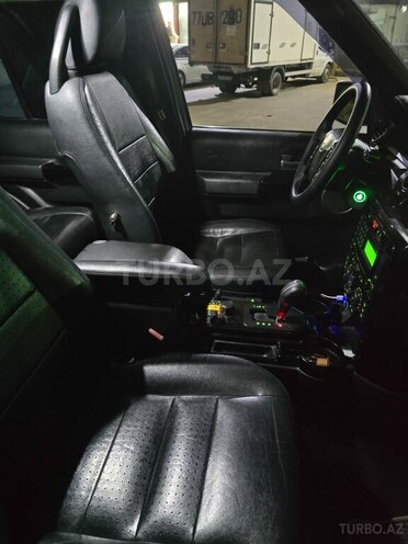 Land Rover Discovery 2005, 303,000 km - 4.4 l - Sumqayıt