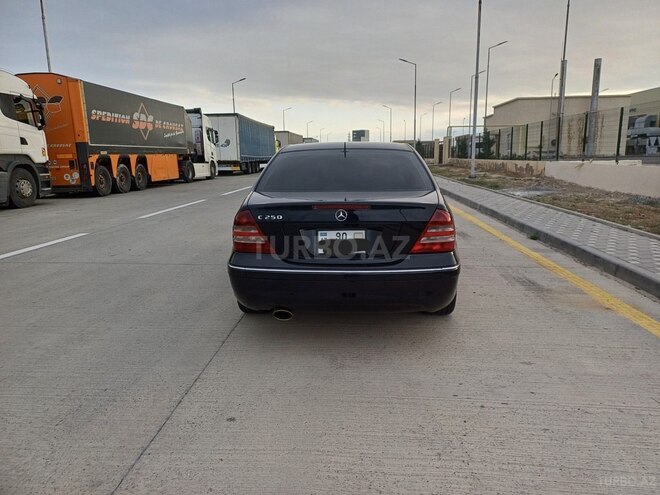 Mercedes C 230 2005, 295,450 km - 2.5 л - Bakı
