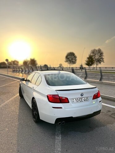 BMW 520 2015, 200,000 km - 2.0 l - Bakı