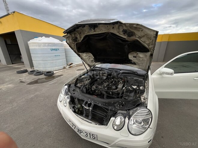 Mercedes E 220 2007, 375,000 km - 2.2 l - Bakı