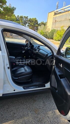 Kia Sportage 2011, 262,000 km - 2.0 л - Bakı