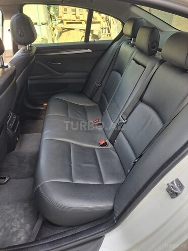 BMW 520 2014, 290,000 km - 2.0 l - Bakı