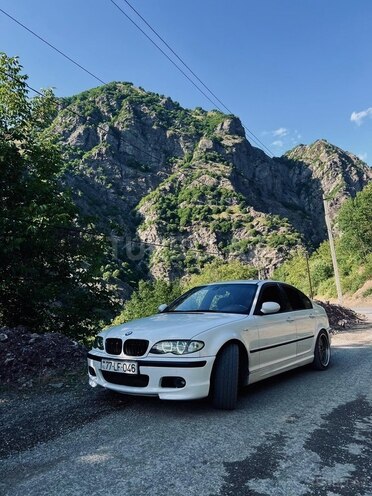 BMW 318 2004, 293,000 km - 2.0 l - Bakı
