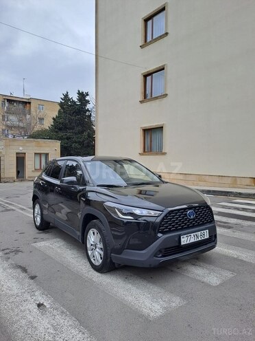 Toyota Corolla Cross 2024, 80,000 km - 2.0 л - Bakı