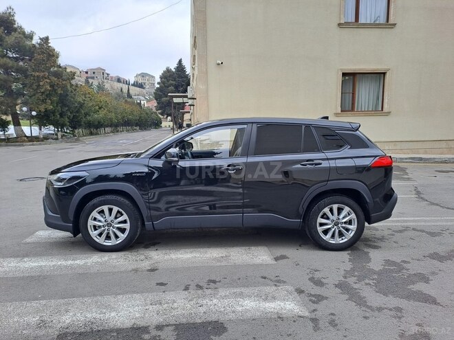 Toyota Corolla Cross 2024, 80,000 km - 2.0 л - Bakı
