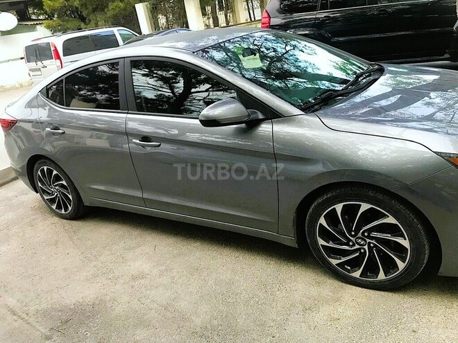 Hyundai Elantra 2019, 86,905 km - 2.0 л - Bakı