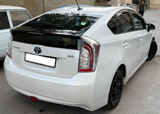 Toyota Prius 2013, 286,123 km - 1.8 l - Bakı