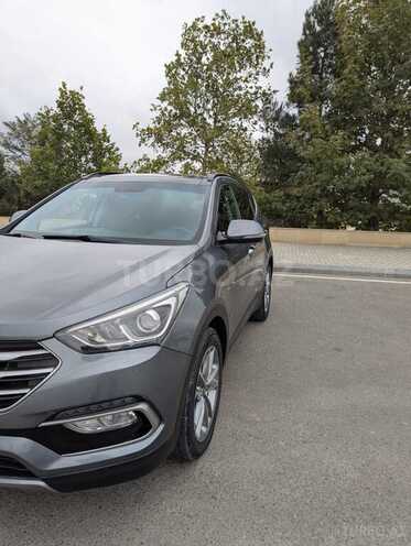 Hyundai Santa Fe 2017, 200,000 km - 2.0 l - Göygöl