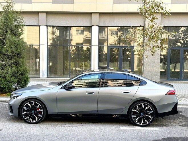 BMW i5 2024, 15,500 km - 0.0 l - Bakı