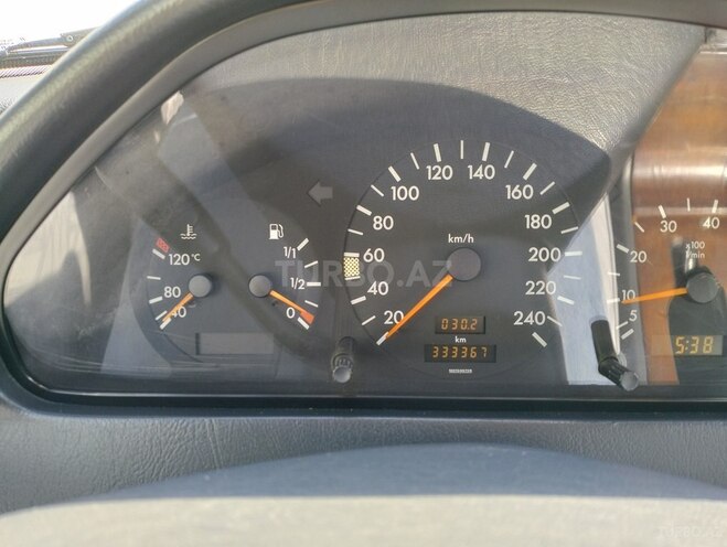 Mercedes C 180 1995, 333,400 km - 1.8 l - Biləsuvar