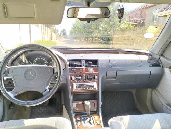 Mercedes C 180 1995, 333,400 km - 1.8 l - Biləsuvar