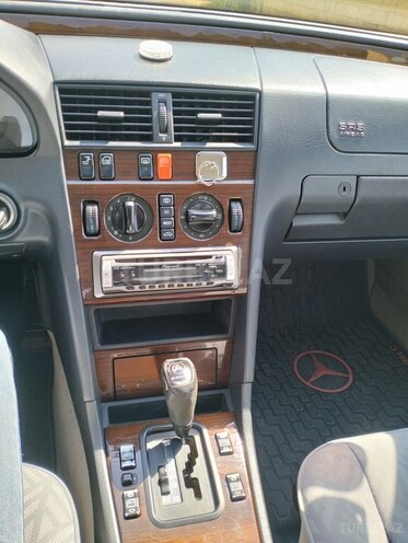 Mercedes C 180 1995, 333,400 km - 1.8 l - Biləsuvar