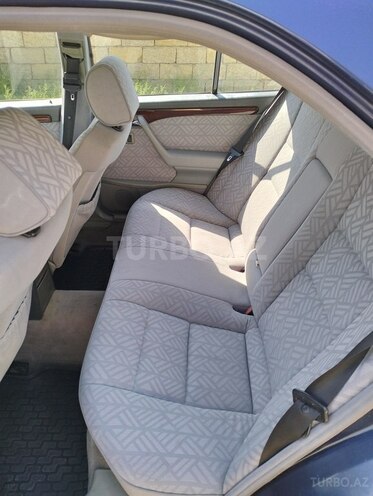 Mercedes C 180 1995, 333,400 km - 1.8 l - Biləsuvar
