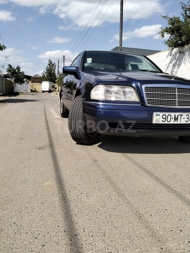 Mercedes C 180 1995, 333,400 km - 1.8 l - Biləsuvar