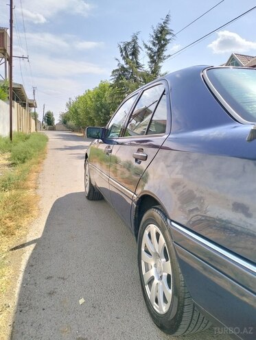 Mercedes C 180 1995, 333,400 km - 1.8 l - Biləsuvar