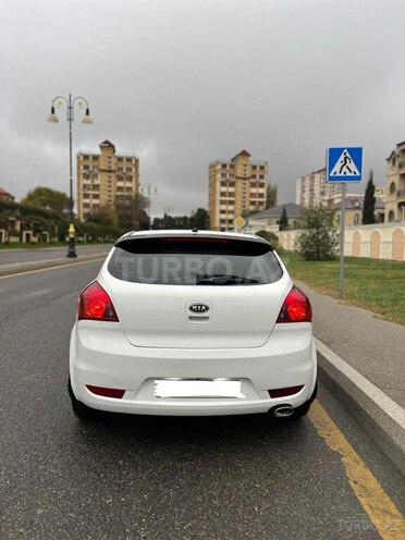 Kia Ceed 2008, 355,000 km - 1.6 л - Bakı