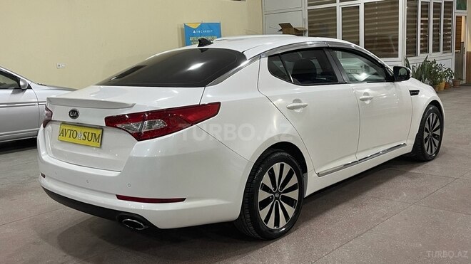 Kia Optima-11