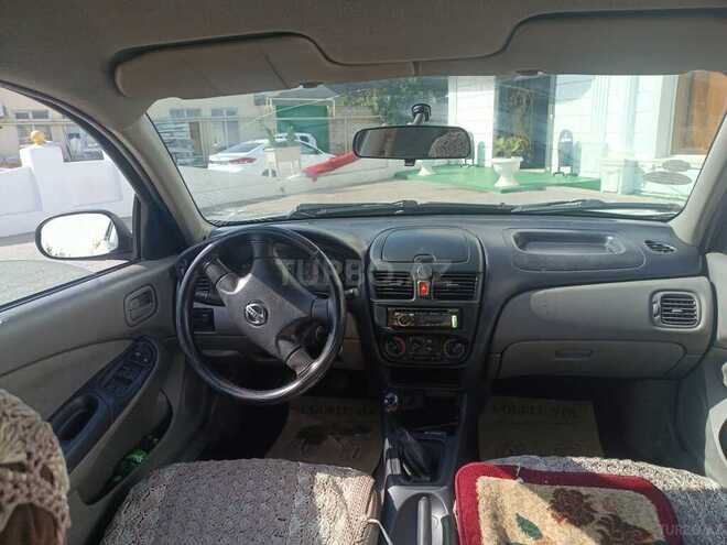 Nissan Sunny 2002, 289,000 km - 1.6 l - Bakı