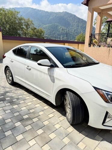 Hyundai Elantra 2018, 129,000 km - 2.0 л - Bakı