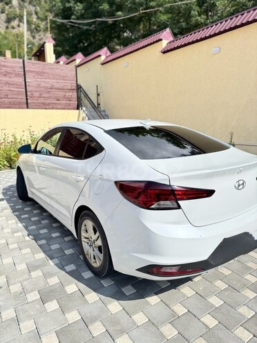 Hyundai Elantra 2018, 129,000 km - 2.0 л - Bakı