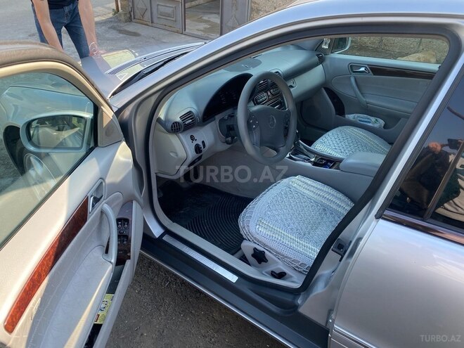 Mercedes C 200 2000, 254,000 km - 2.0 l - Bakı