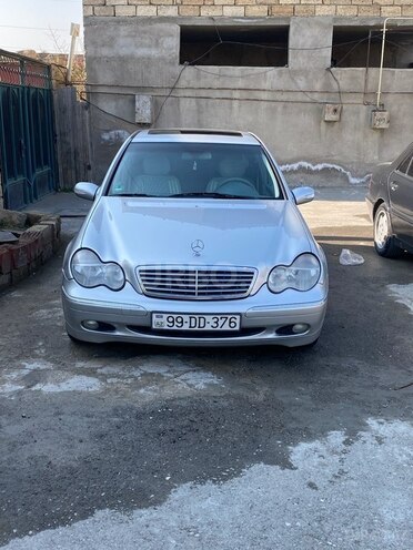 Mercedes C 200 2000, 254,000 km - 2.0 l - Bakı