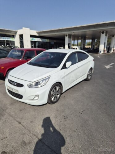 Hyundai Accent 2015, 305,000 km - 1.6 l - Bakı