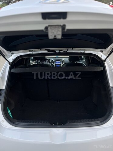 Hyundai i30 2013, 210,000 km - 1.6 l - Sumqayıt