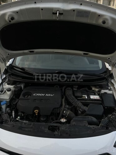 Hyundai i30 2013, 210,000 km - 1.6 l - Sumqayıt
