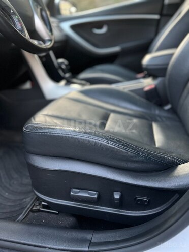 Hyundai i30 2013, 210,000 km - 1.6 l - Sumqayıt
