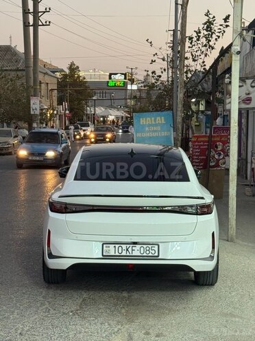 Changan Qiyuan A05 2025, 9,000 km - 1.5 l - Bakı