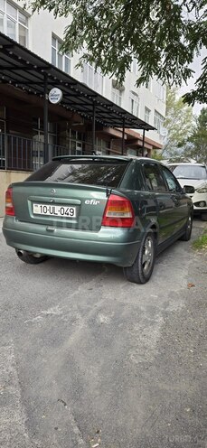 Opel Astra 2000, 335,000 km - 1.6 л - Qəbələ