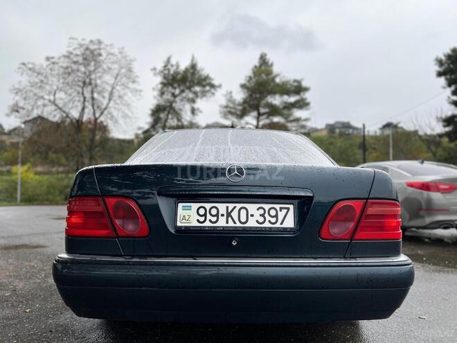 Mercedes E 240 1998, 516,000 km - 2.4 l - Quba