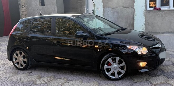 Hyundai i30 2010, 295,000 km - 1.6 l - Bakı