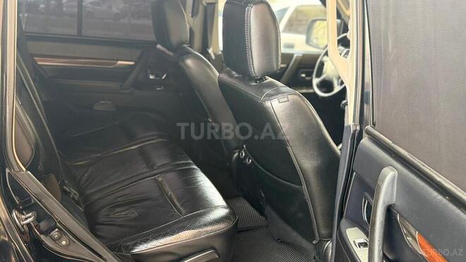 Mitsubishi Pajero 2007, 268,000 km - 3.0 l - Bakı