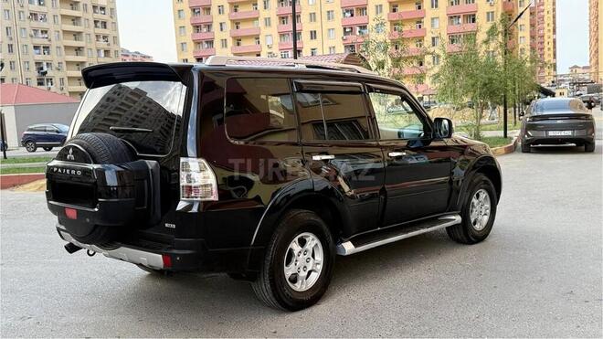 Mitsubishi Pajero 2007, 268,000 km - 3.0 l - Bakı