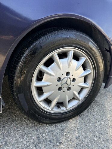 Mercedes E 270 1999, 500,000 km - 2.7 l - Bakı