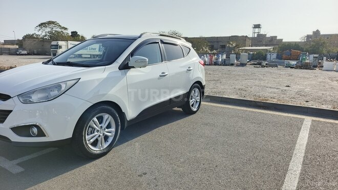 Hyundai ix35 2011, 193,000 km - 2.0 л - Bakı