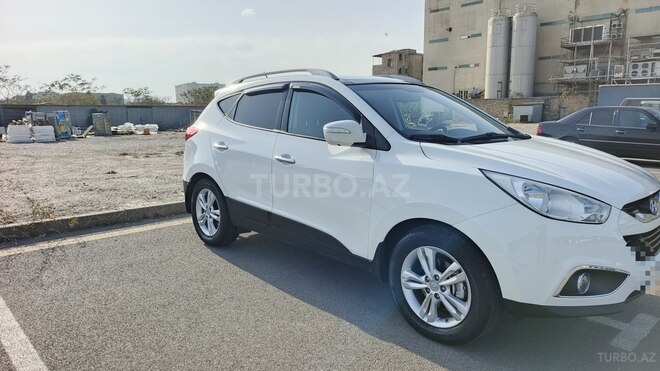 Hyundai ix35 2011, 193,000 km - 2.0 л - Bakı