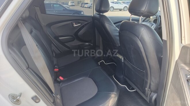 Hyundai ix35 2011, 193,000 km - 2.0 л - Bakı