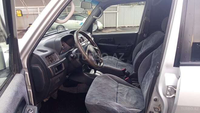 Mitsubishi Pajero io 2001, 245,000 km - 2.0 л - Bərdə